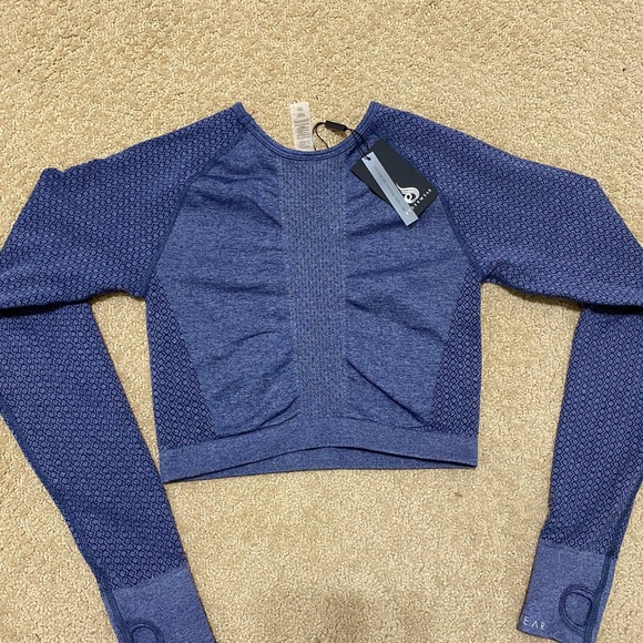 Ryderwear crop top - Picture 2 of 2